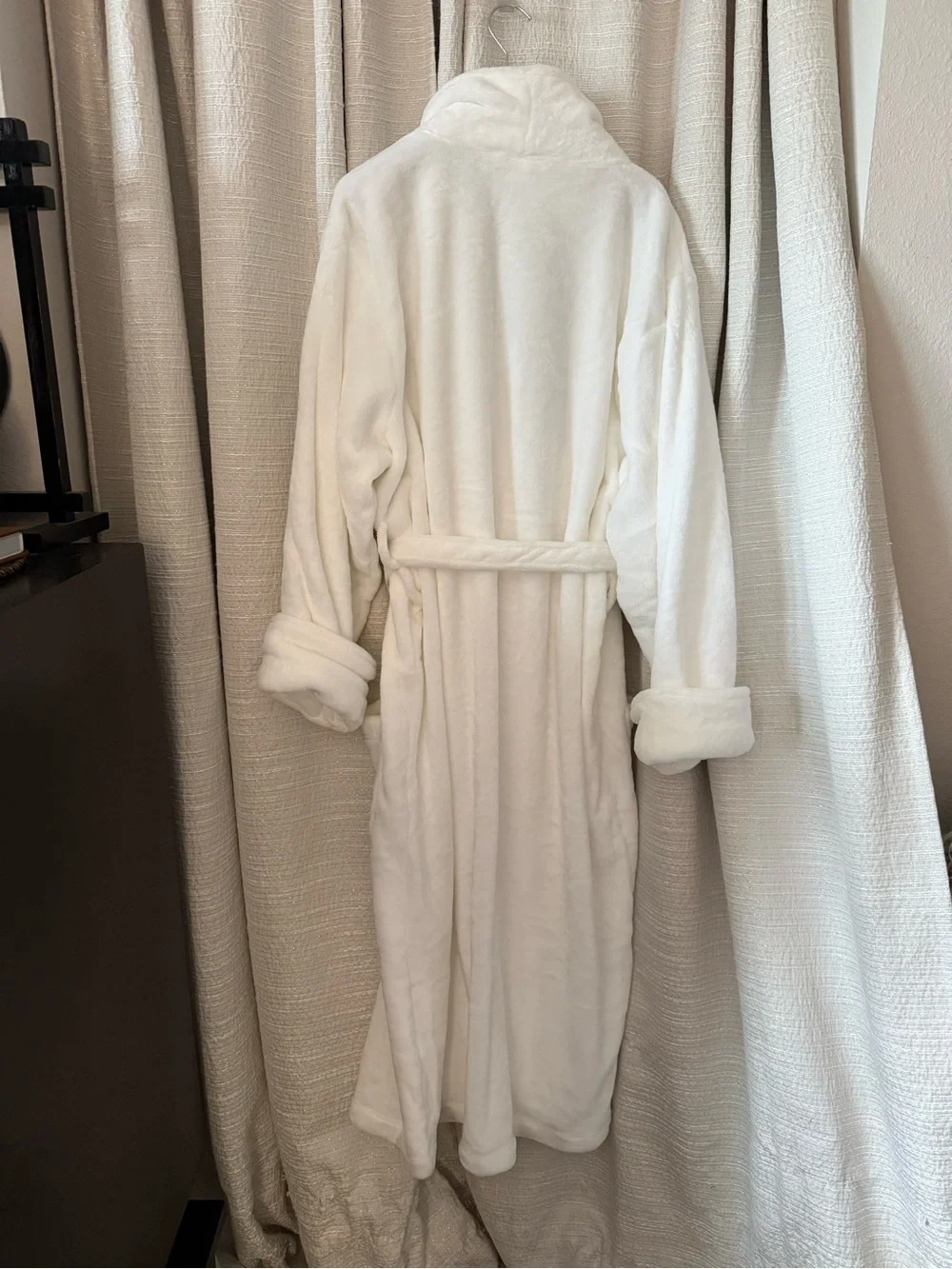 POTTERY BARN Lux Cozy ROBE WHITE Sz XL New